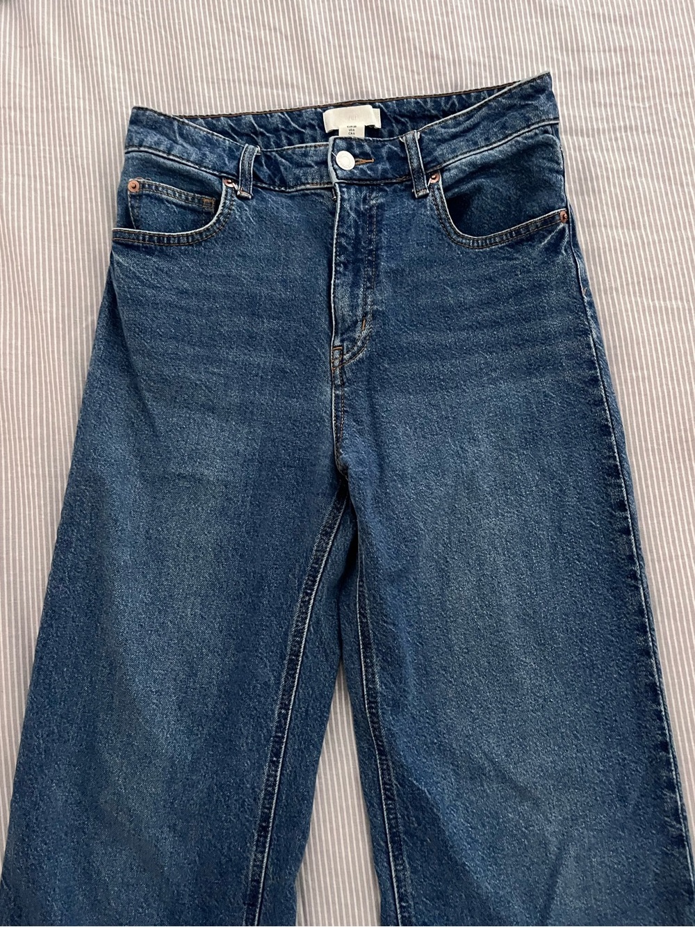 H&M Wide-Leg High-Rise Jeans in Dark Blue Denim